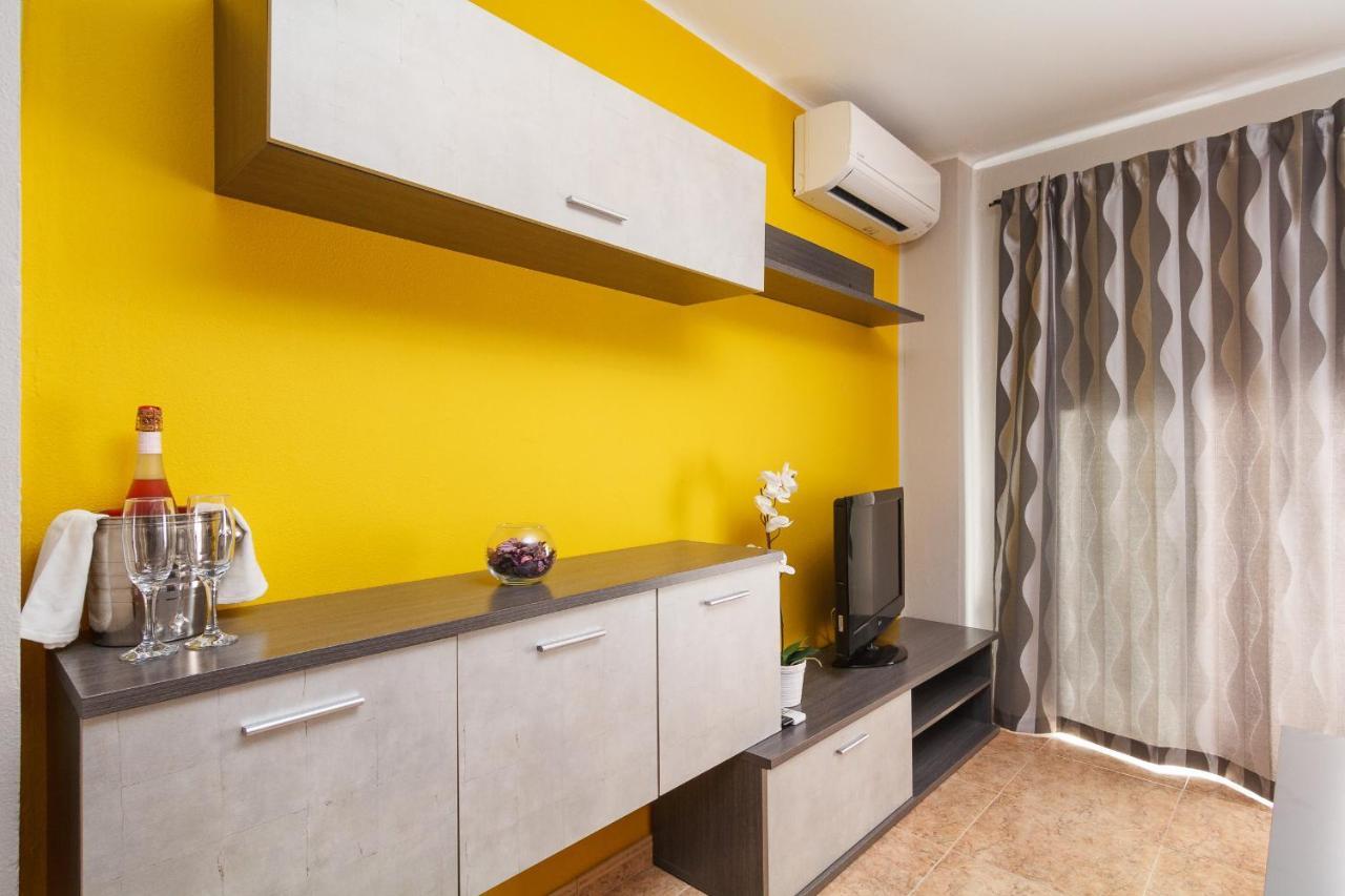 Apartmento Caribe Centro Casasol Nerja Luaran gambar